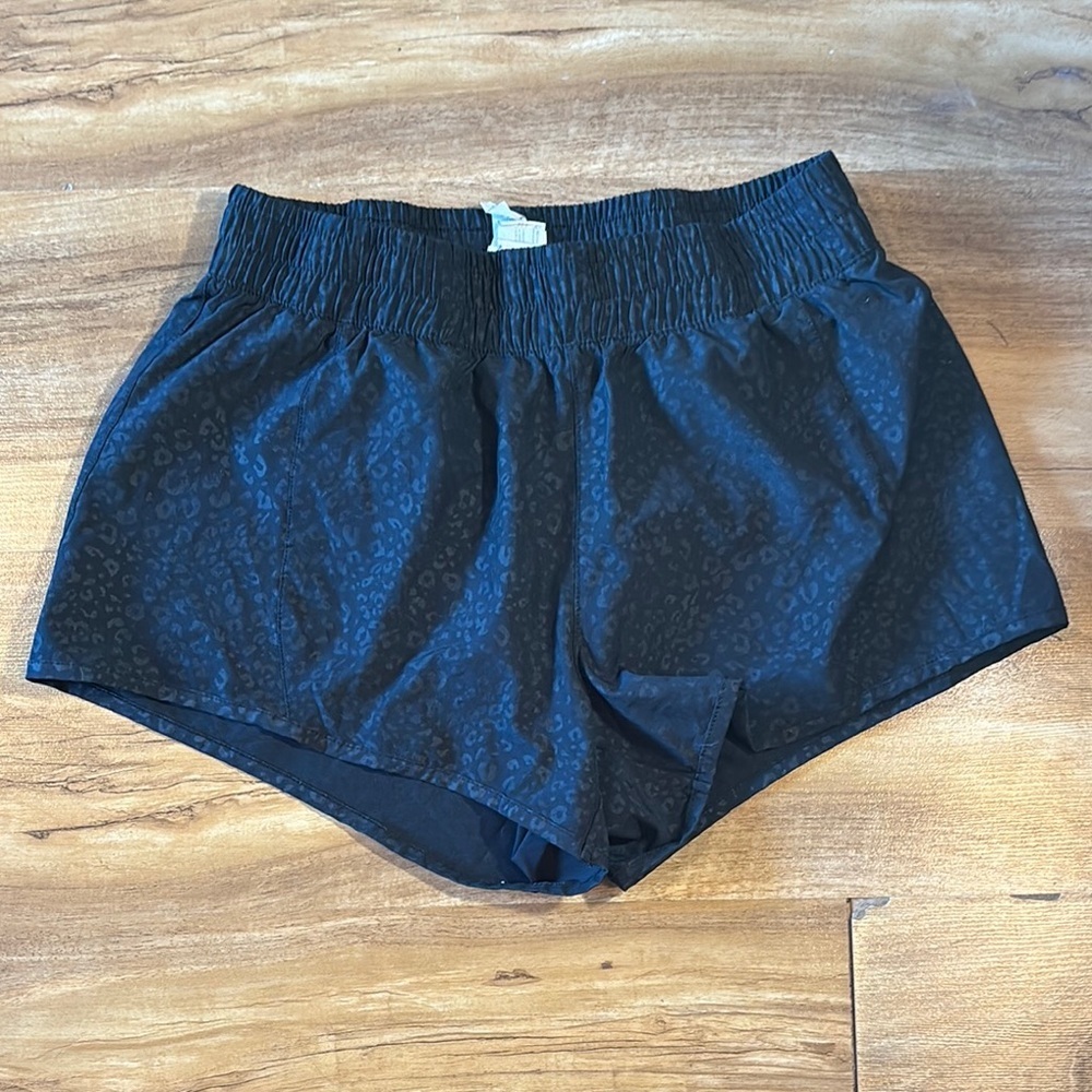 ⭐️Black Athletic Shorts for Active Performance
